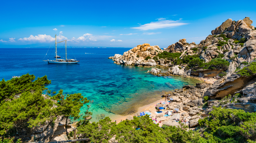 Cala Spinosa na północy Sardynii